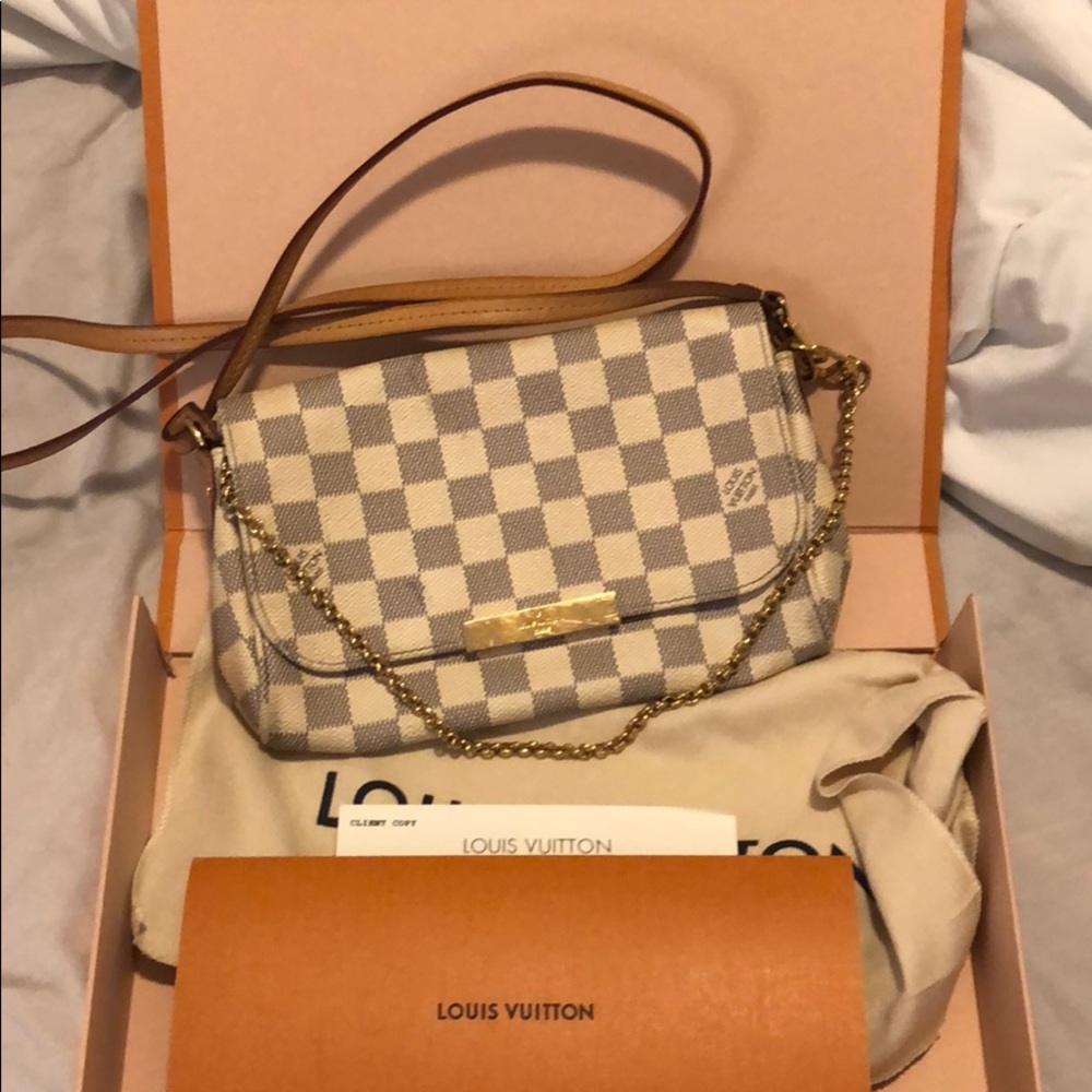 Louis Vuitton Favorite PM